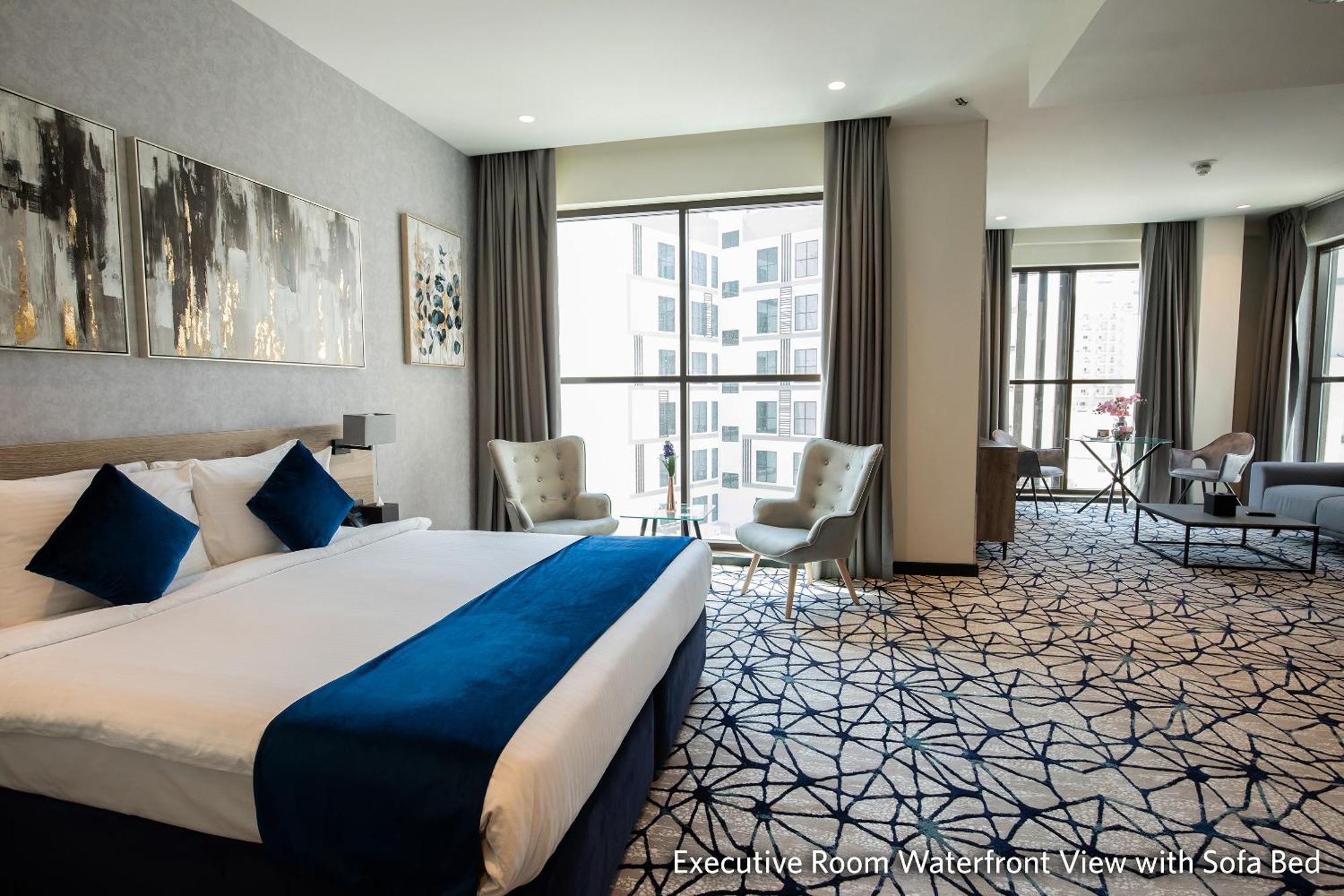 Executive Suite Living Area includes F&B